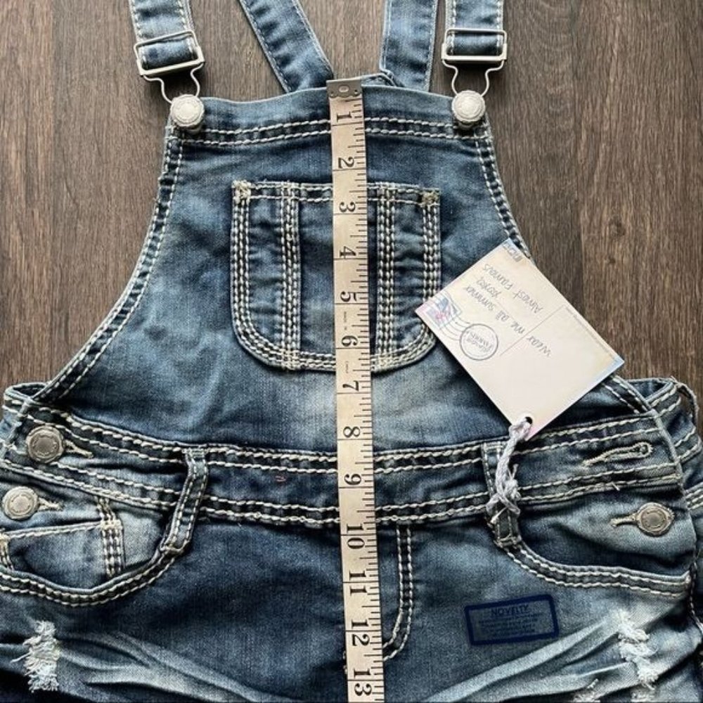 Almost Famous Denim Short Overalls Size 3 - Picture 5 of 10